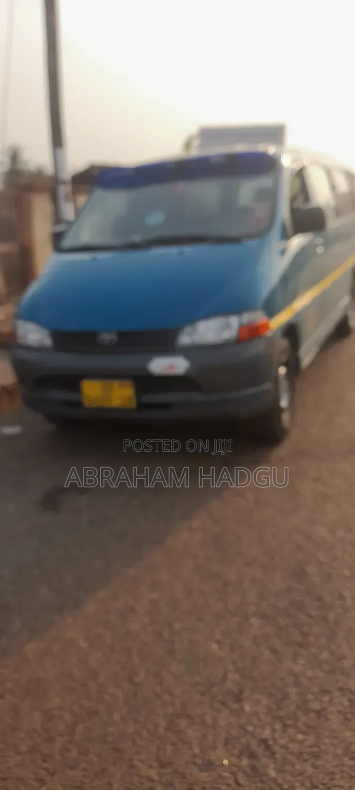 Toyota HiAce 2001 Blue