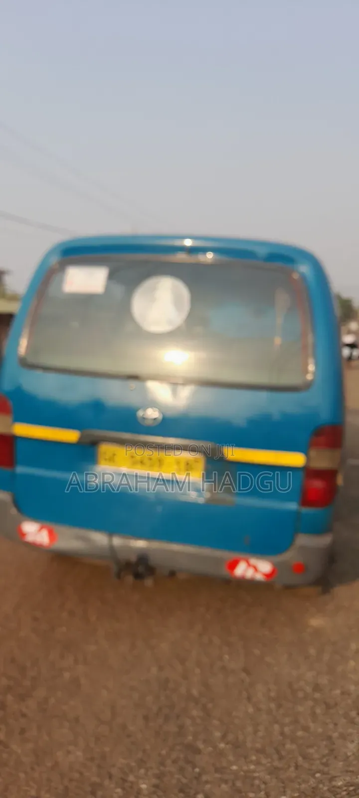 Toyota HiAce 2001 Blue