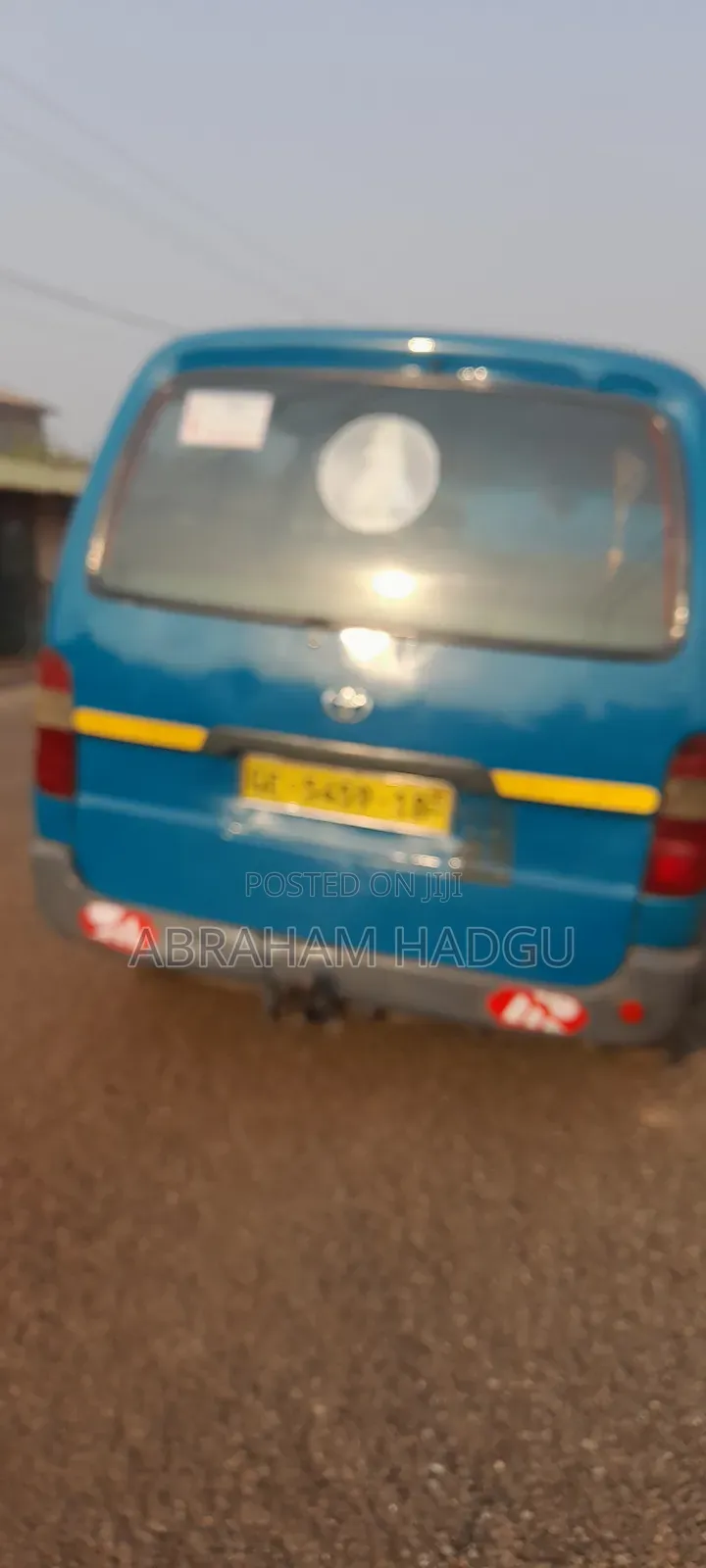 Toyota HiAce 2001 Blue