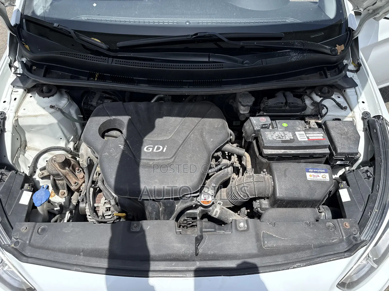 Hyundai Accent SE Hatchback 2017 White