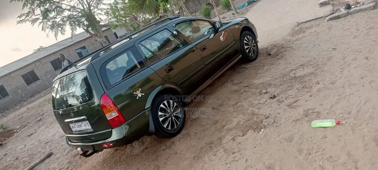 Opel Astra OPC Station Wagon 2002 Green