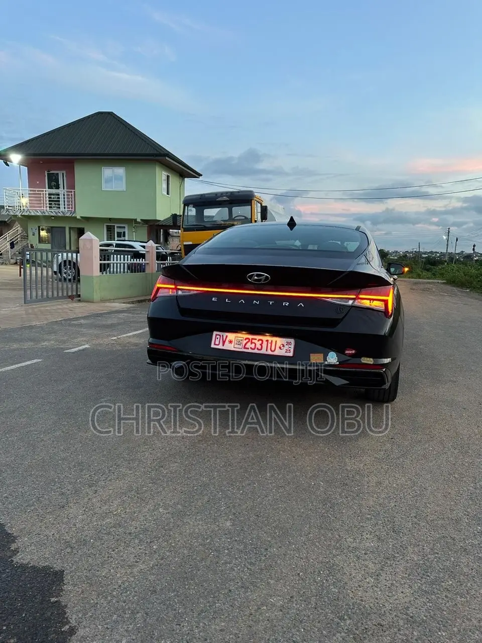 Hyundai Elantra Limited 2021 Black