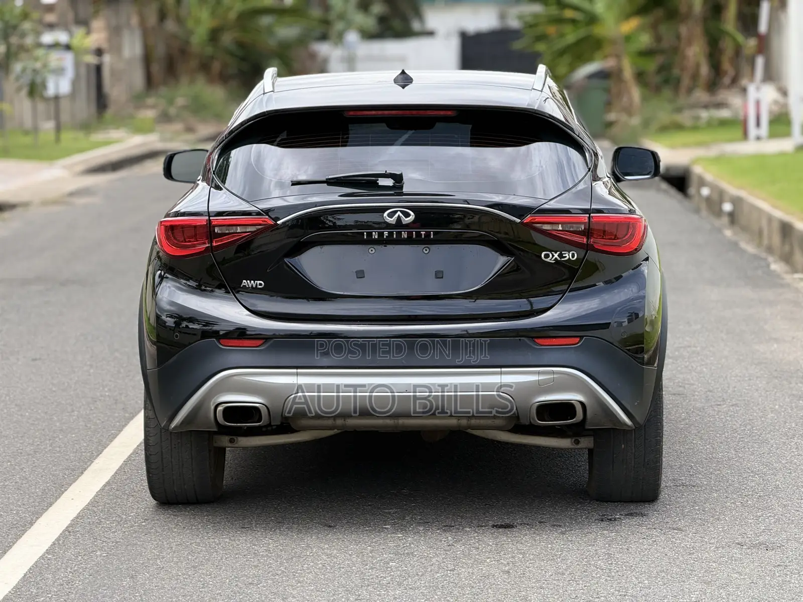 Infiniti QX30 2018 Black
