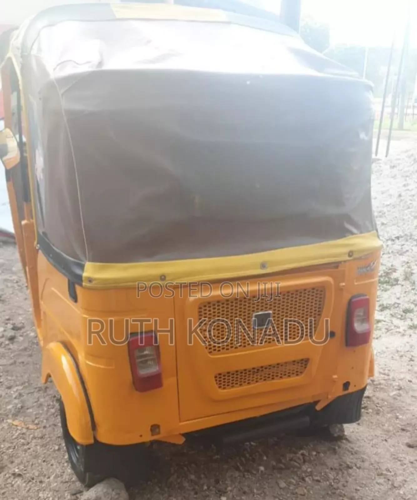 Bajaj RE 2022 Yellow