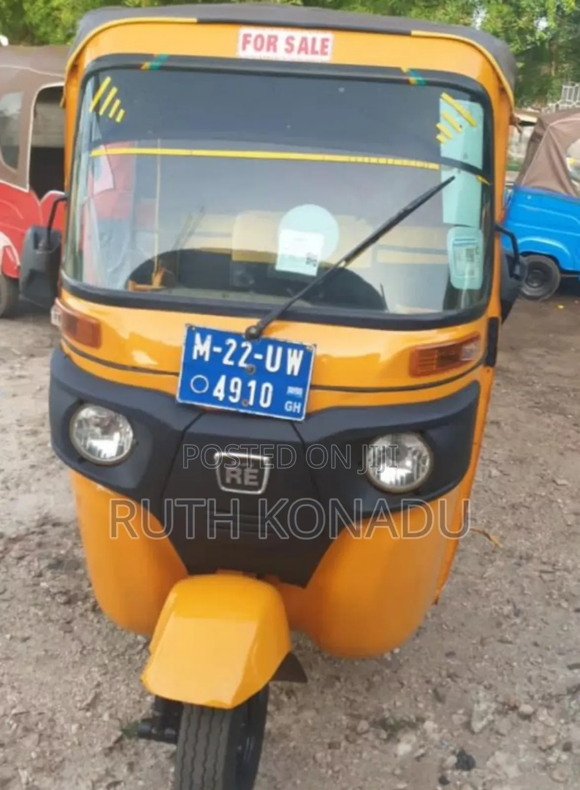 Bajaj RE 2022 Yellow