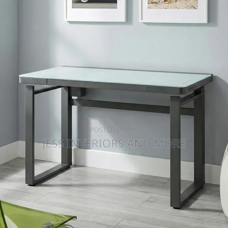 Tresanti Aurora 47” Adjustable Height Desk With Led Lighting