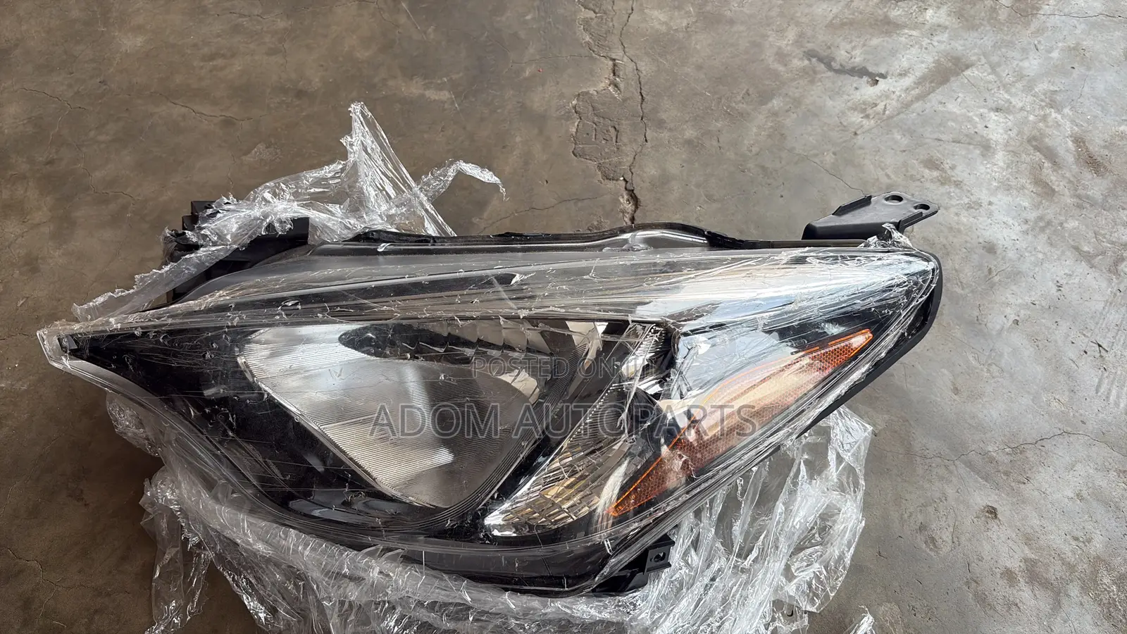 Toyota Yaris Ia Headlight 2016 2017 2018 2019