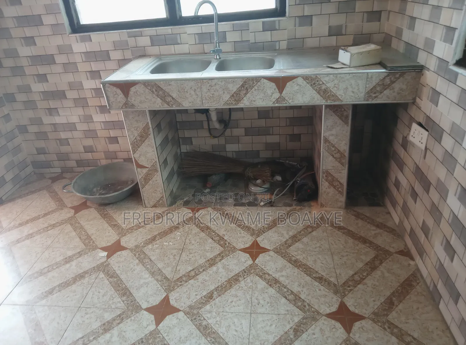 2bdrm House in Brother K Estate, Kumasi Metropolitan for rent