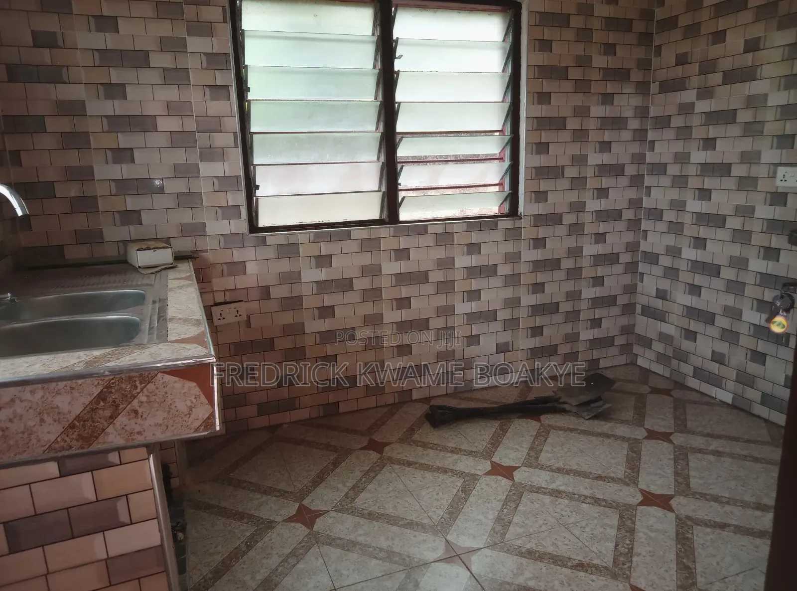 2bdrm House in Brother K Estate, Kumasi Metropolitan for rent