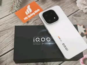 New Vivo iQOO 15 512 GB White
