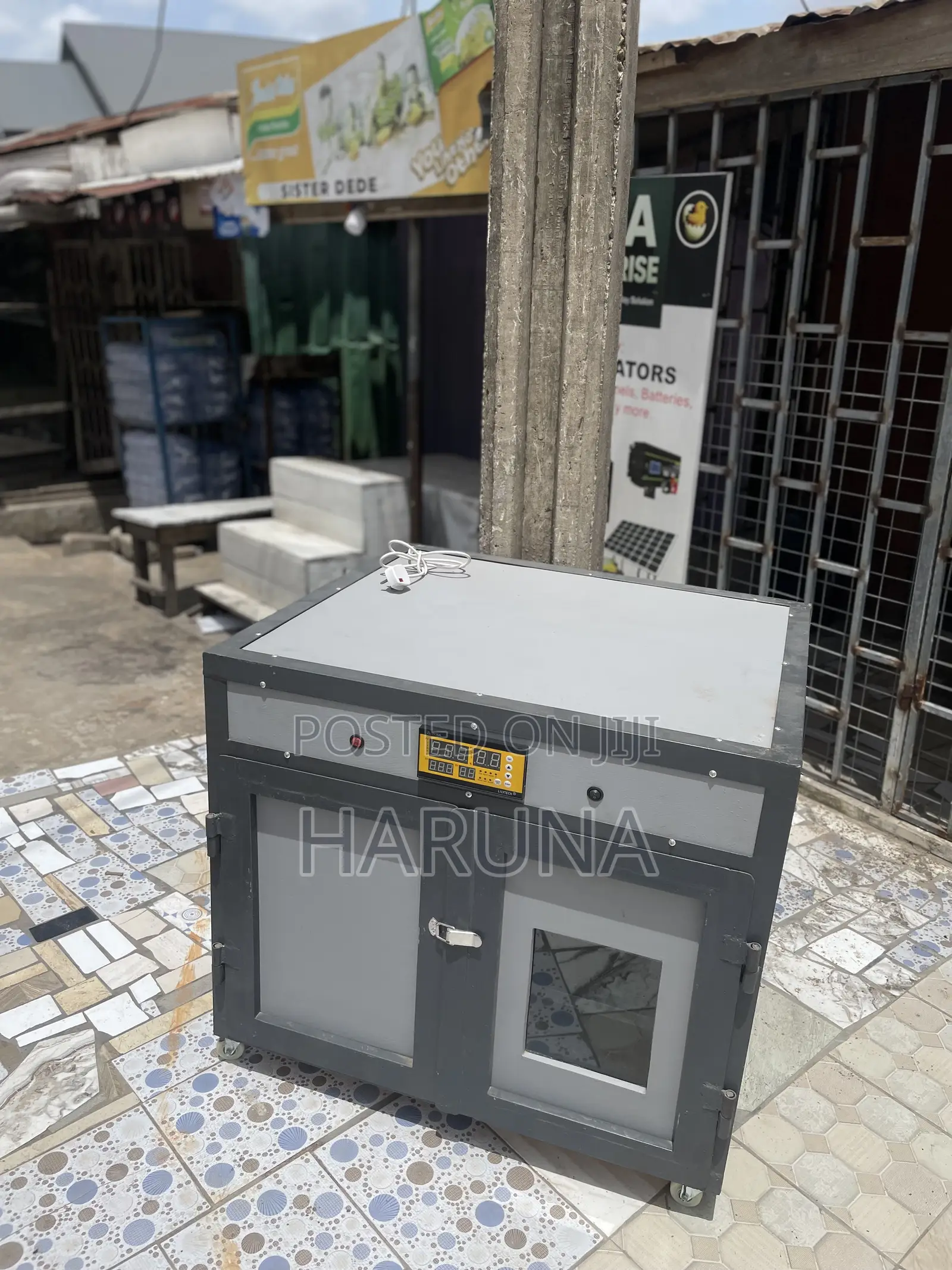 Automatic Egg Incubator