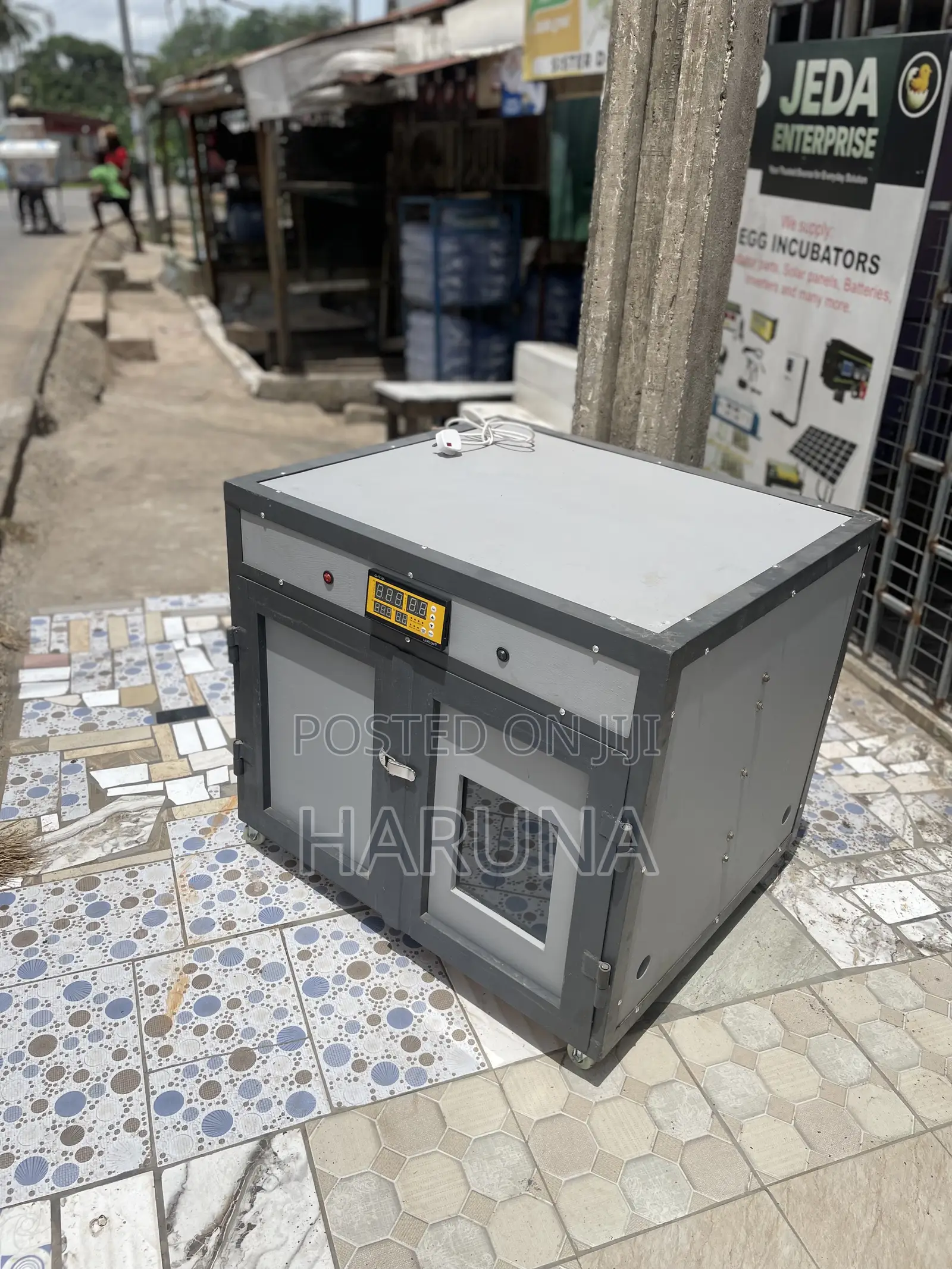 Automatic Egg Incubator