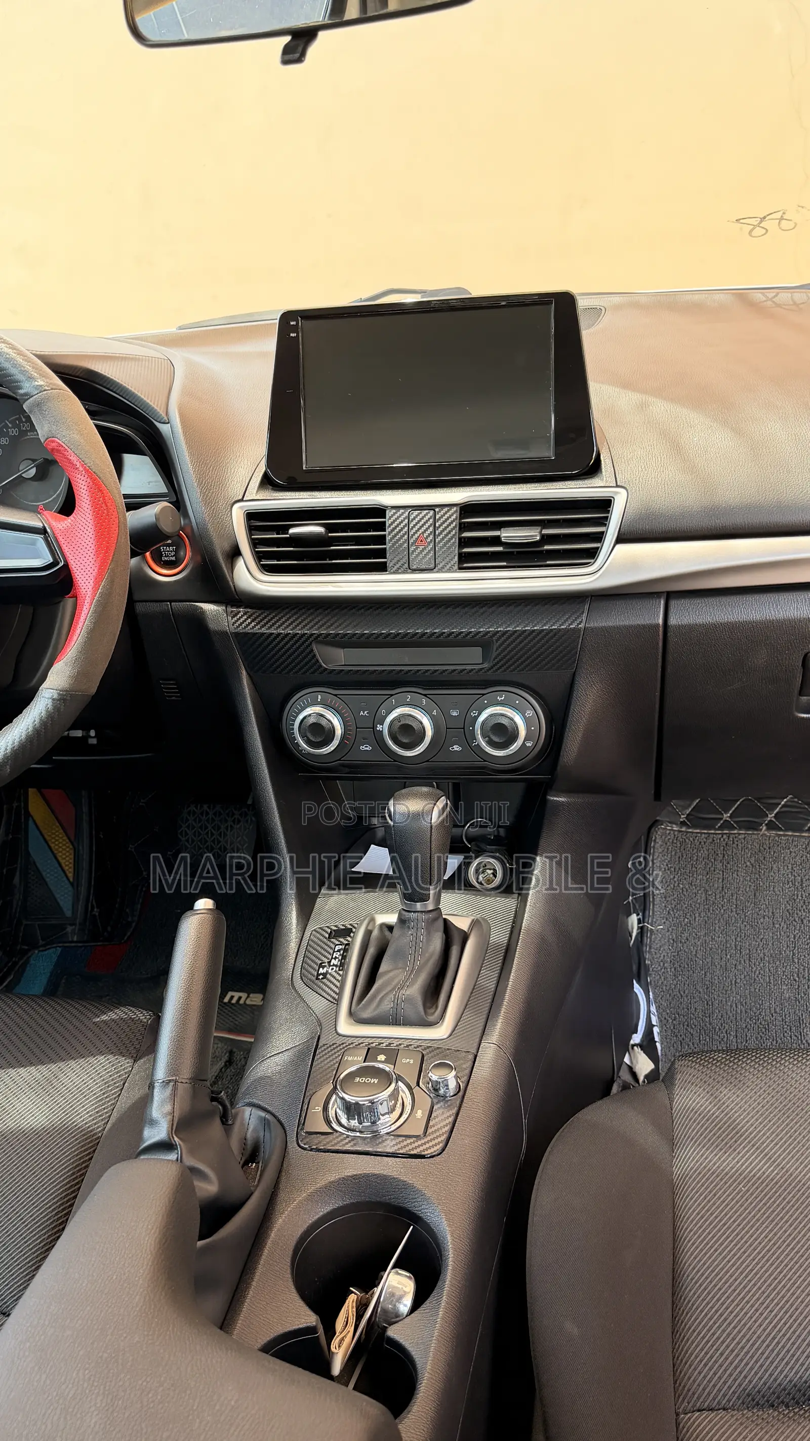 Mazda Axela 2019 White