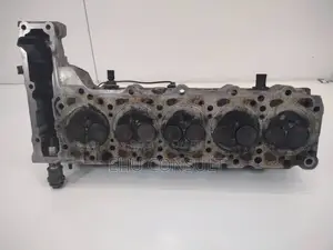 Mercedes Sprinter 312 Engine Head Complete
