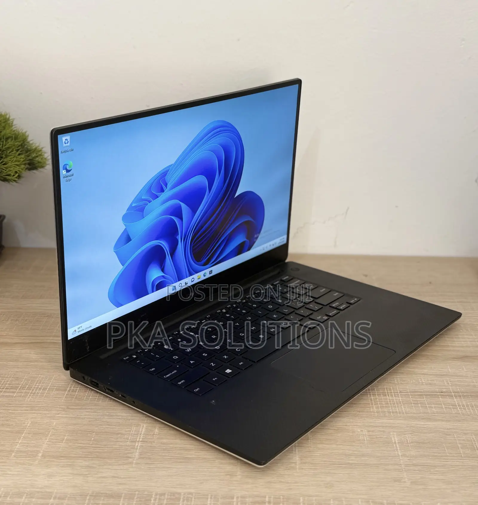 Laptop Dell Precision 5520 16GB Intel Core i7 SSD 256GB