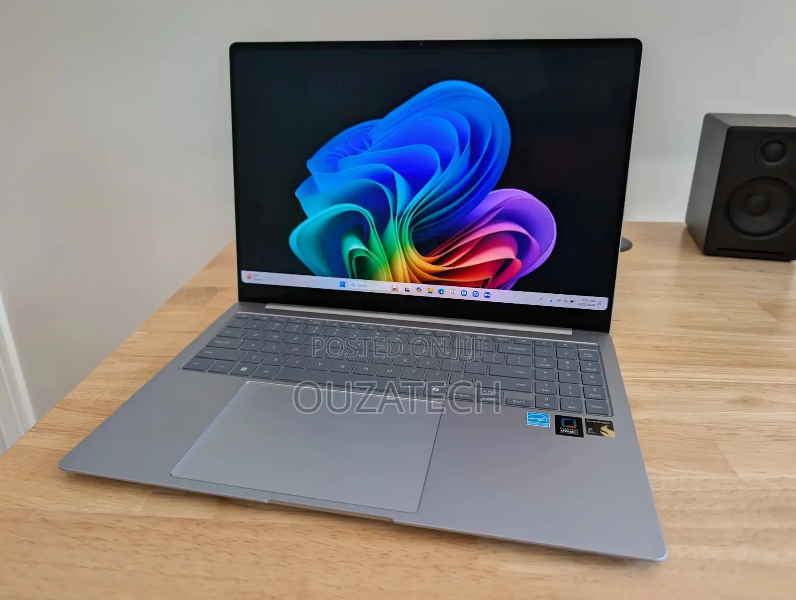 Laptop Samsung Galaxy Book4 16GB Qualcomm Snapdragon X Elite SSD 512GB
