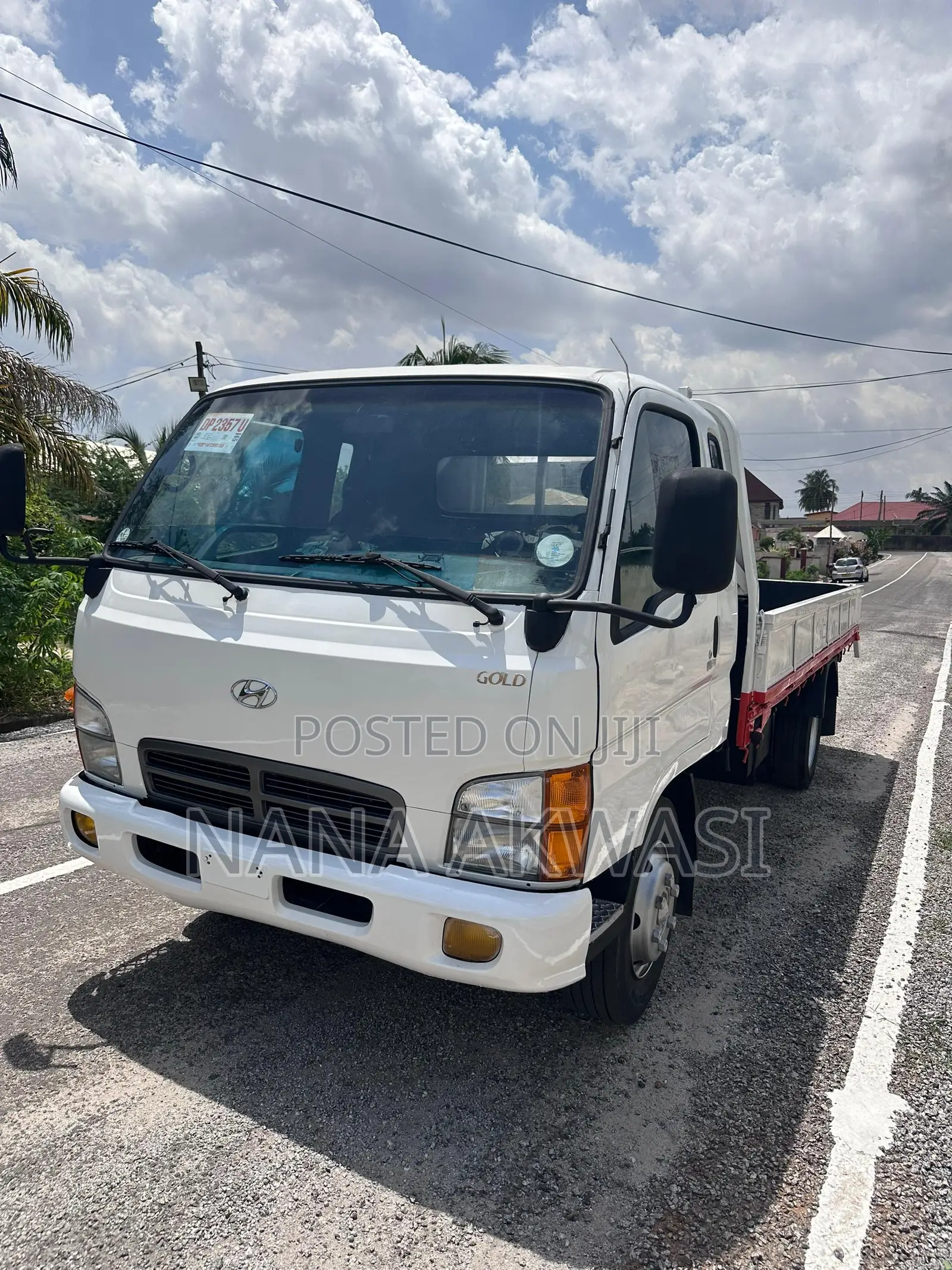 Hyundai Mighty 3.5 Ton 6 Holes