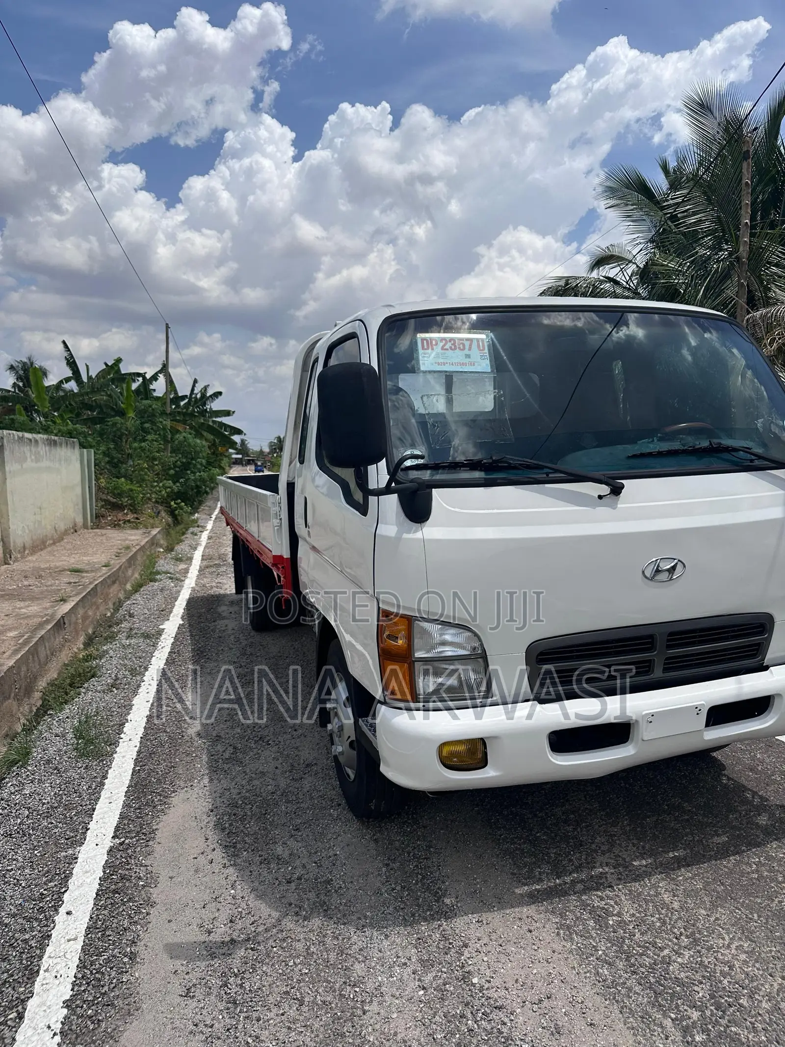 Hyundai Mighty 3.5 Ton 6 Holes