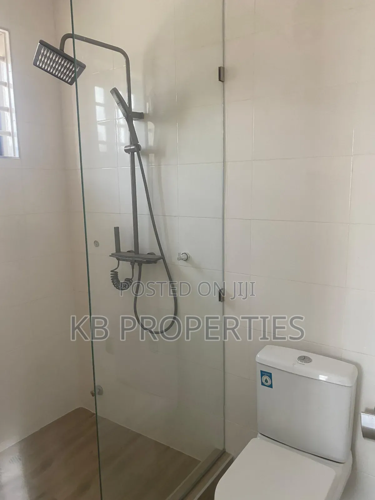 3bdrm House in Kb Properties, Spintex for rent