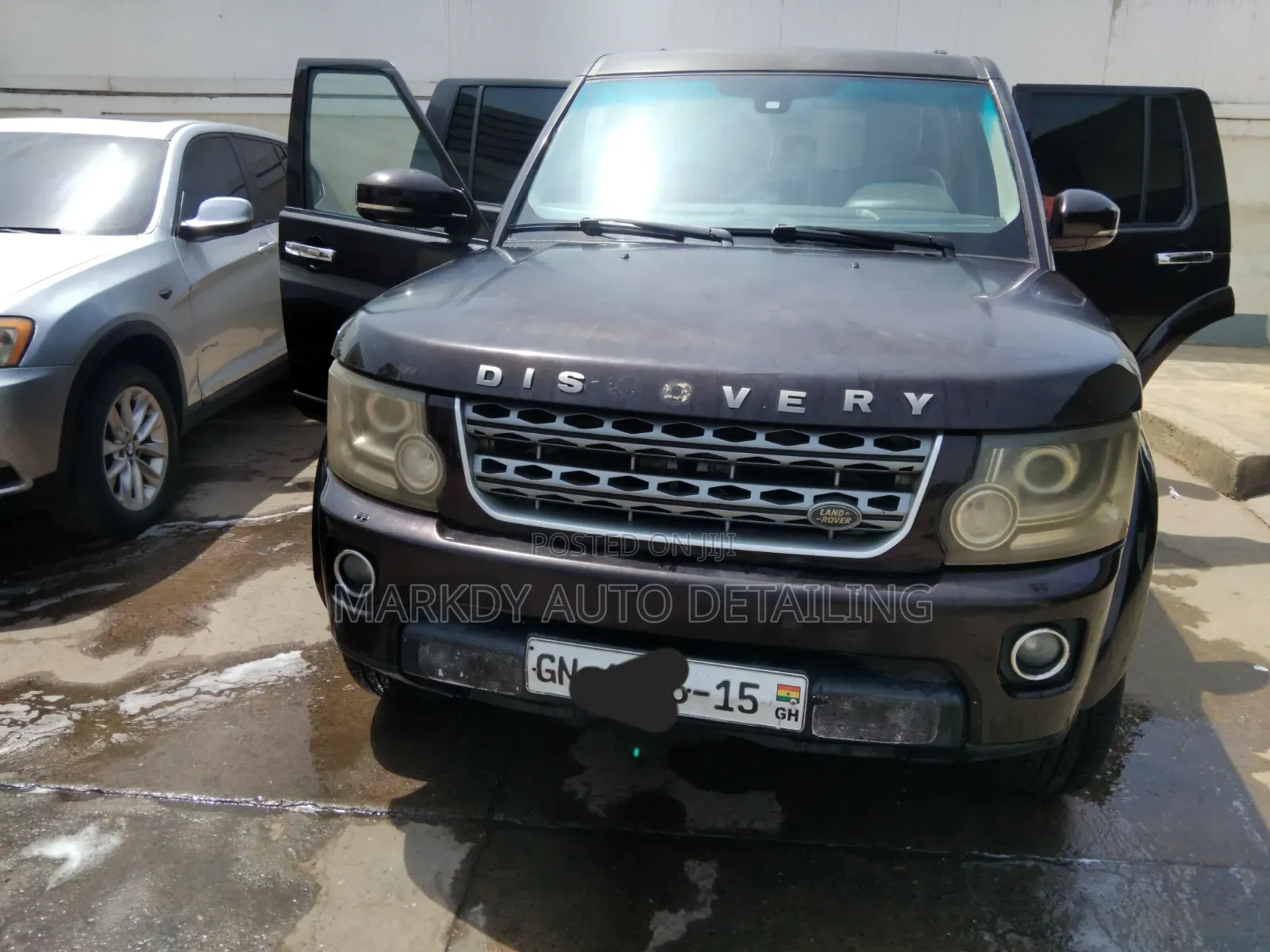Land Rover Discovery 2015 Brown