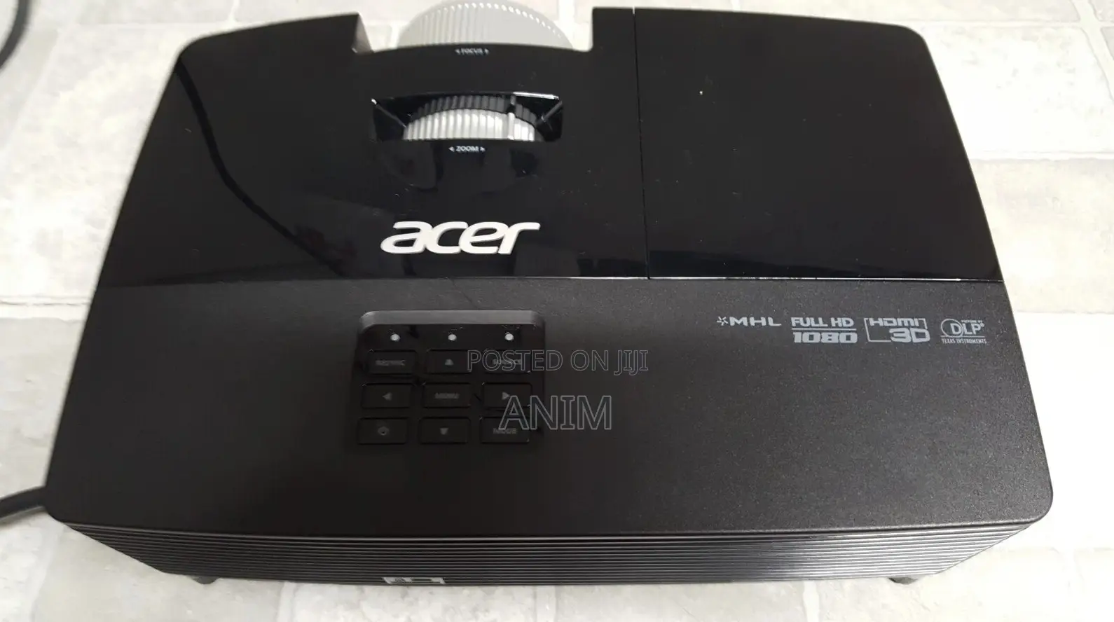 Acer Pd525 2600 Ansi Lumens DLP Projector 2000:1