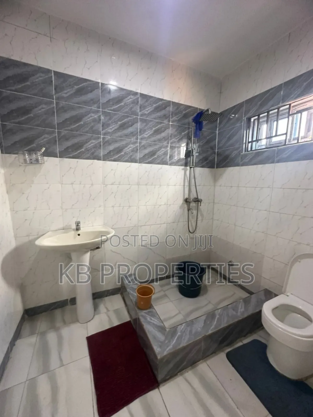 3bdrm House in Kb Properties, Spintex for rent