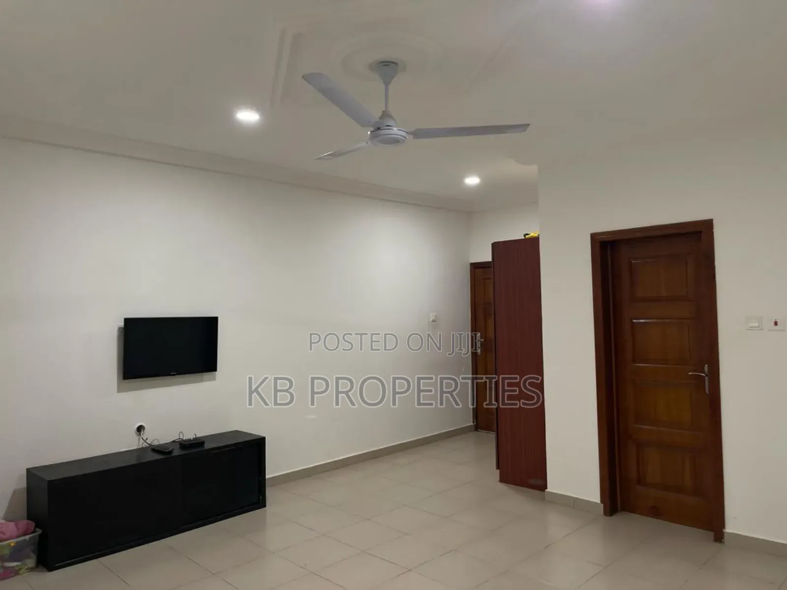 3bdrm House in Kb Properties, Spintex for rent