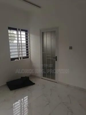 2bdrm House in Ayi Mensa, Oyarifa Mall Area for sale