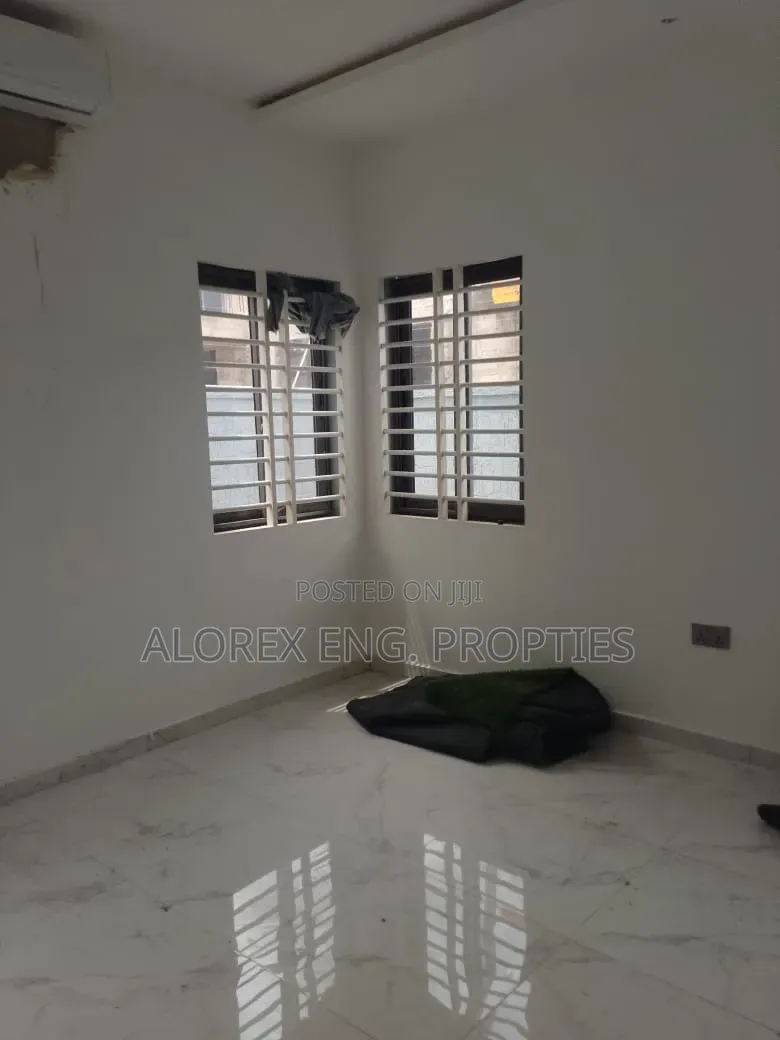 2bdrm House in Ayi Mensa, Oyarifa Mall Area for sale