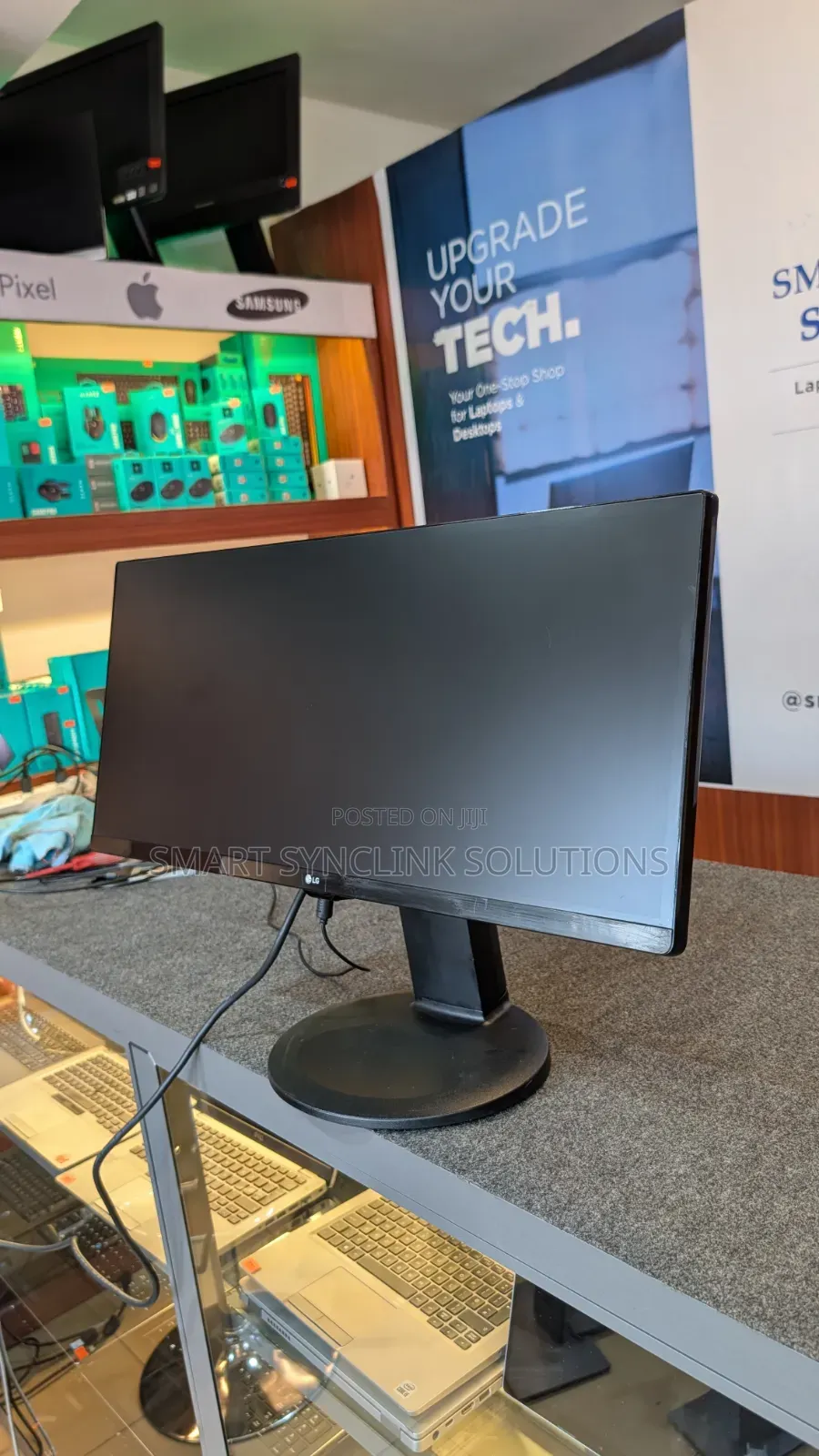 25" Ultra Wide Lg Monitor QHD