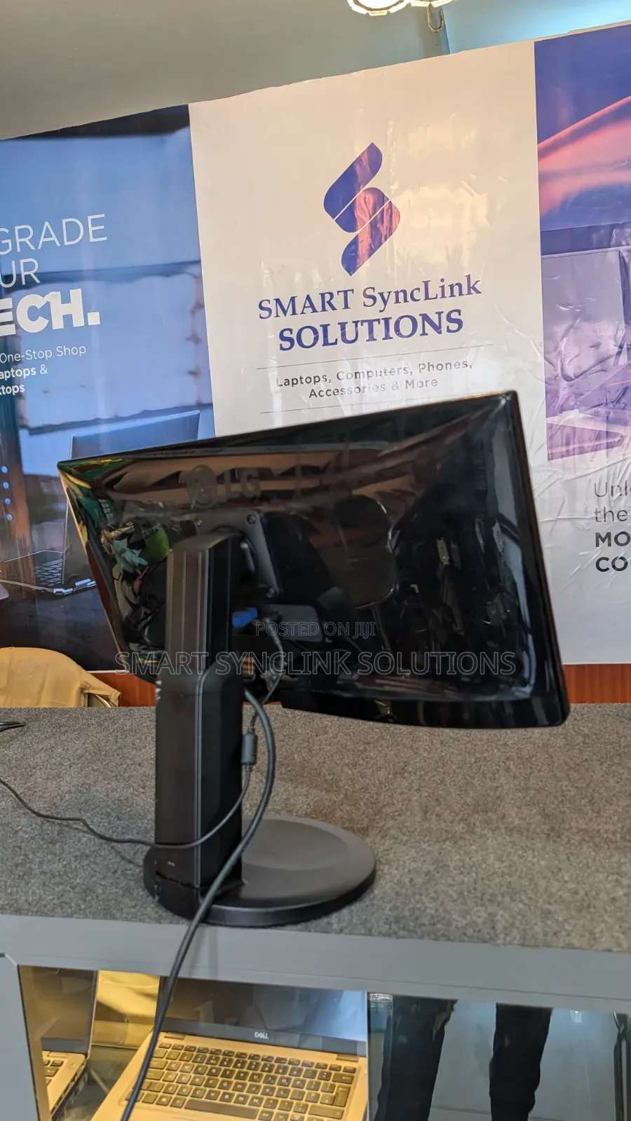 25" Ultra Wide Lg Monitor QHD