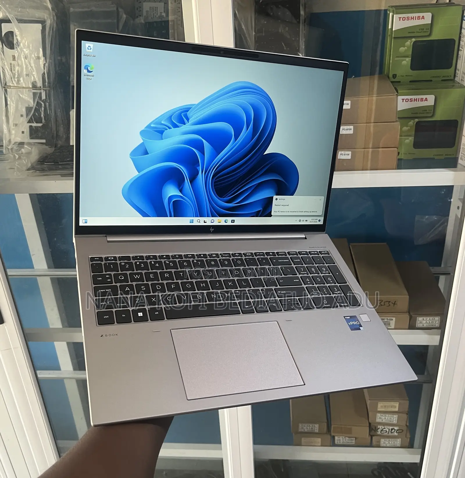 Laptop HP ZBook Firefly 16 G10 16GB Intel Core i7 SSD 512GB