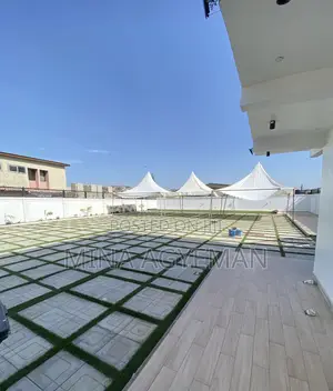 La Mingles Event Center