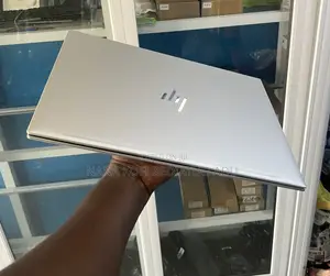 Laptop HP EliteBook 860 G9 16GB Intel Core i5 SSD 512GB