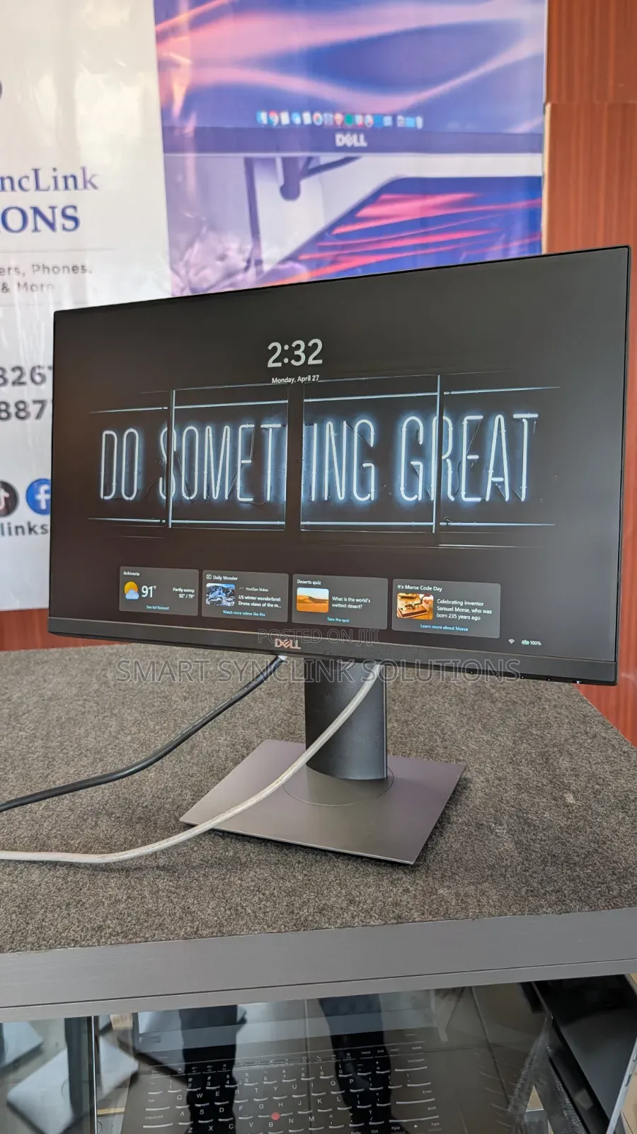 22" Dell Ips Edgeless Monitor