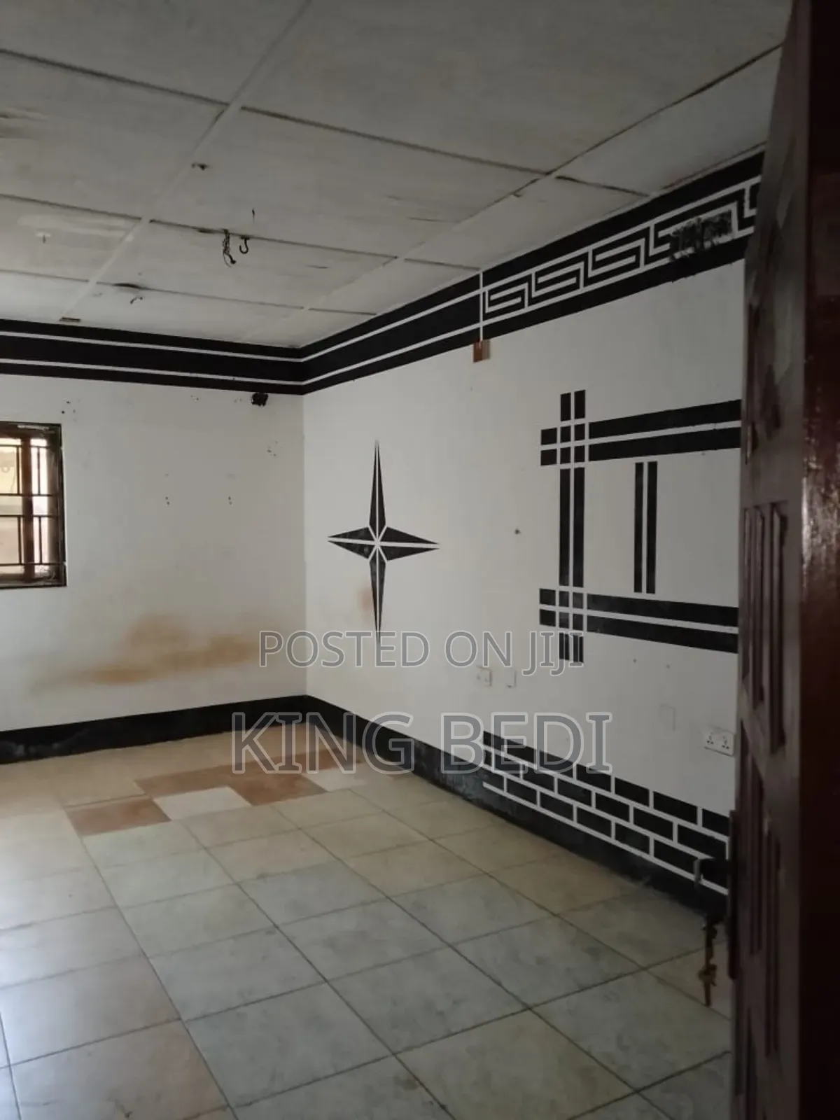 1bdrm House in Kings Properties, Madina for rent