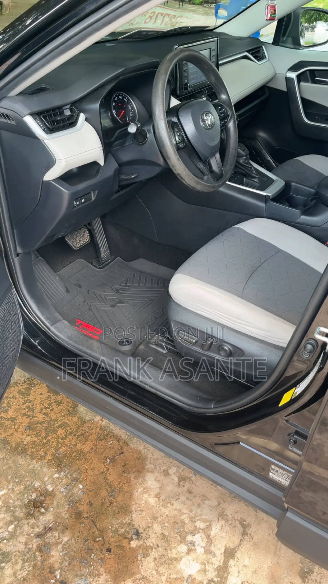 Toyota RAV4 XLE AWD 2020 Blue