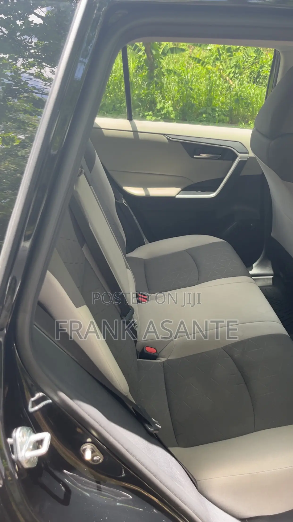 Toyota RAV4 XLE AWD 2020 Blue