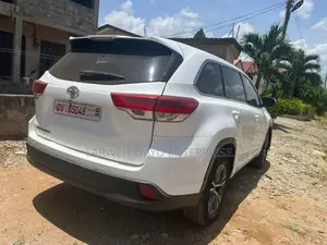 Toyota Highlander 2018 White