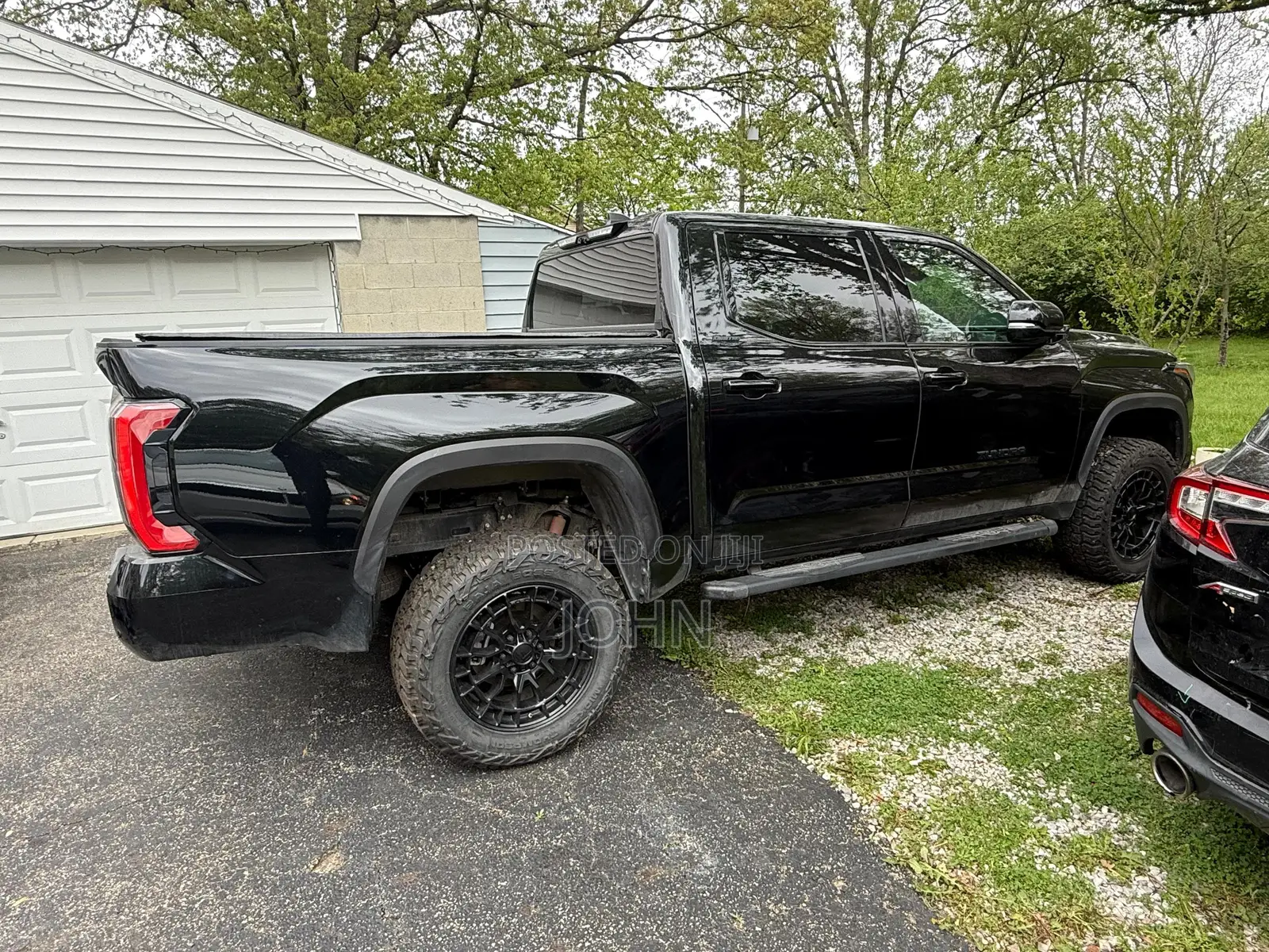 Toyota Tundra Limited CrewMax 4WD SB w/5.5' Bed 2026 Black