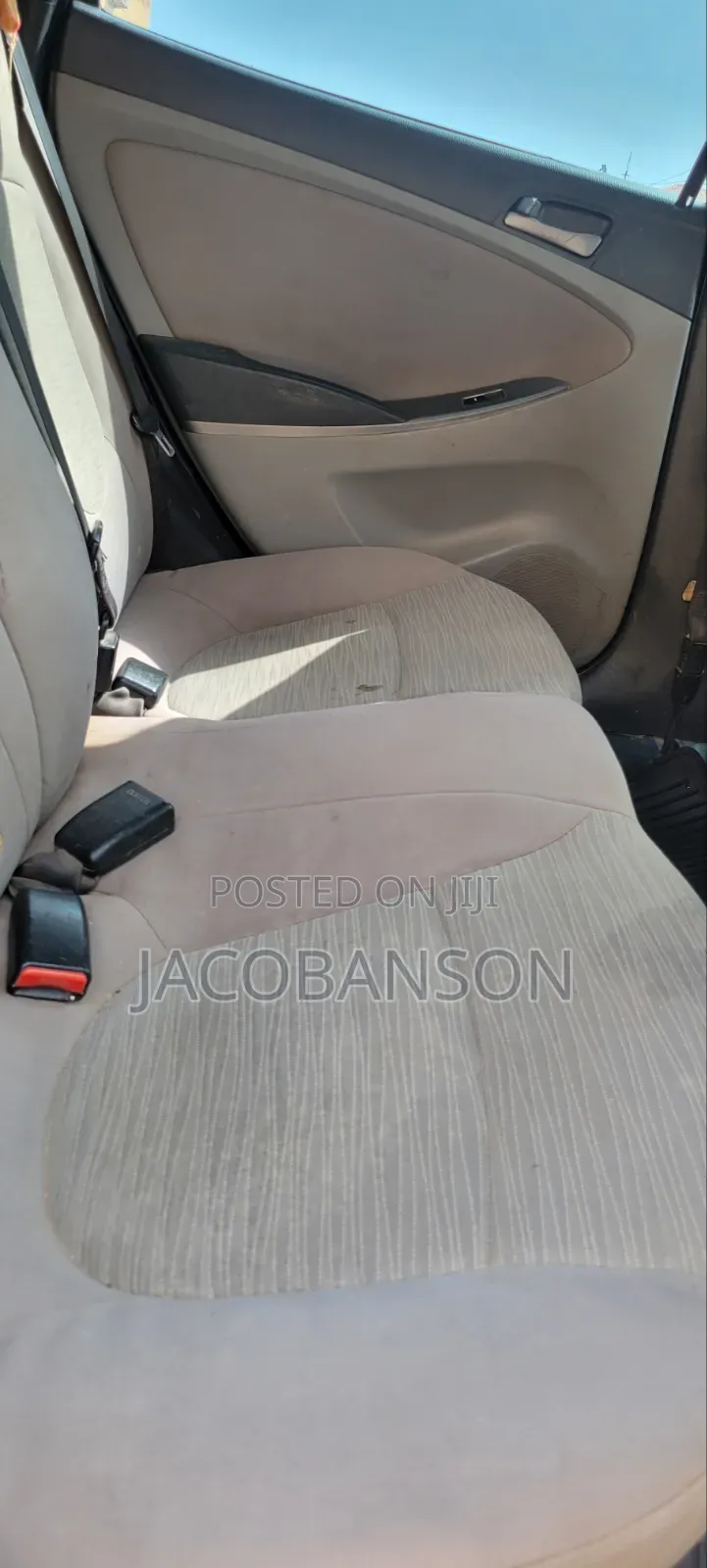 Hyundai Accent SE Sedan 2016 White
