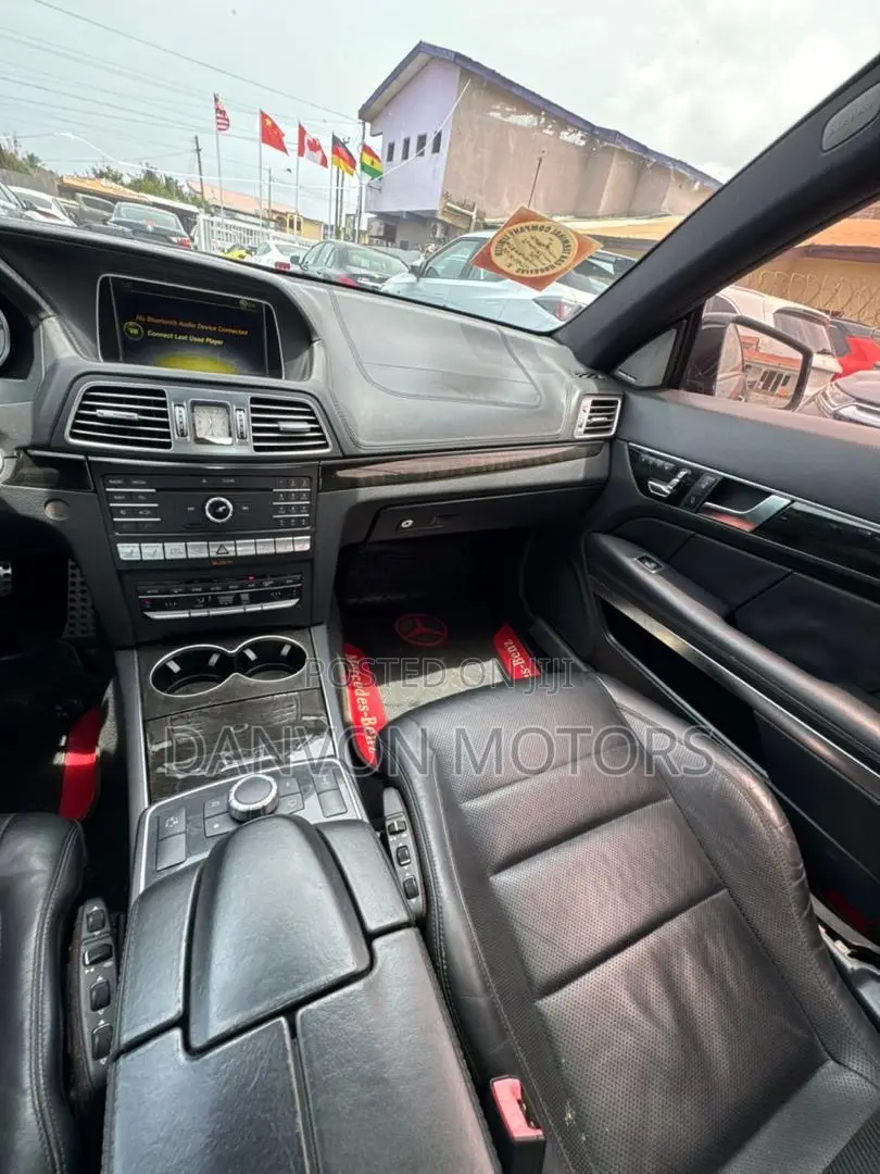 Mercedes-Benz E550 2017 Green