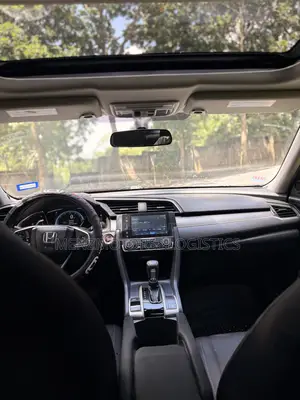Honda Civic 2017 White