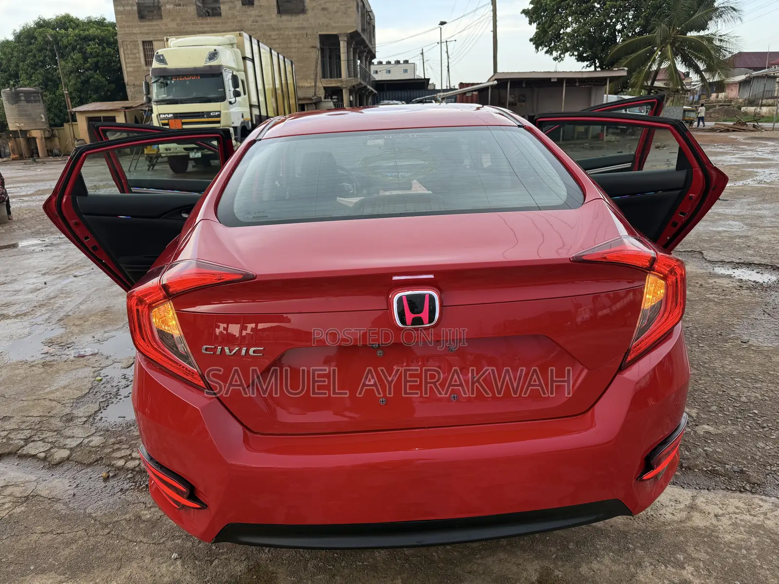 Honda Civic 2018 Red