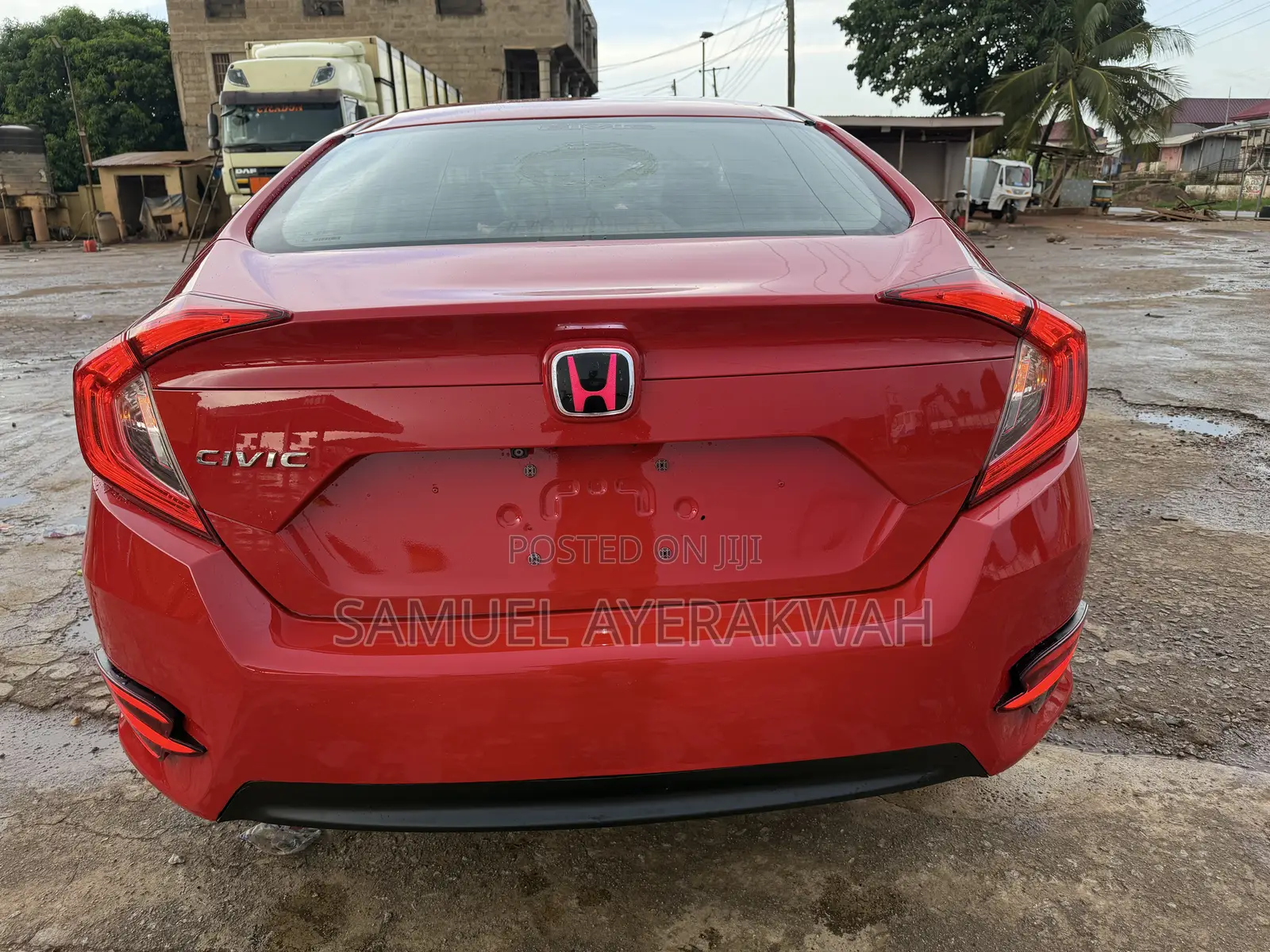 Honda Civic 2018 Red