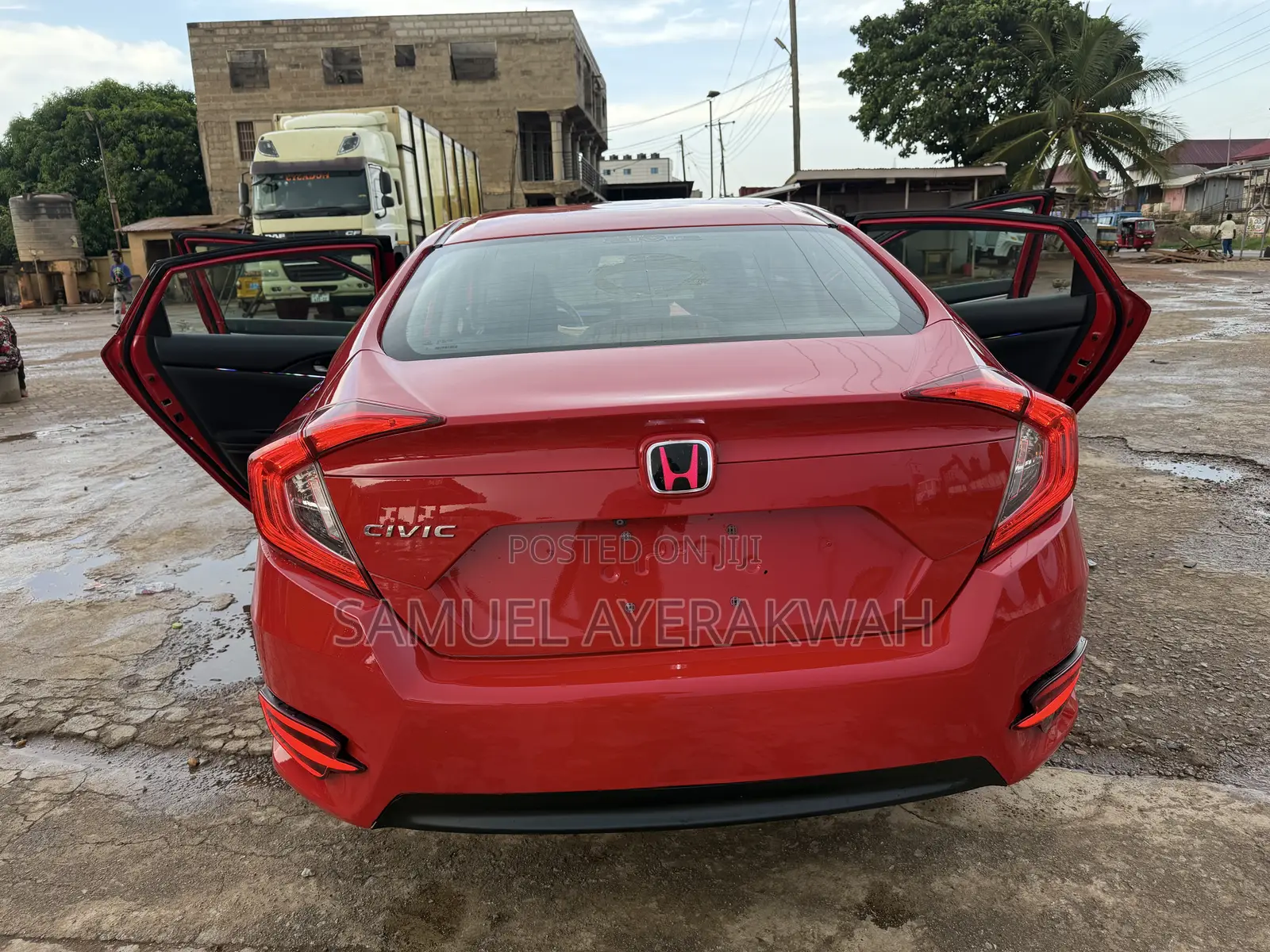 Honda Civic 2018 Red