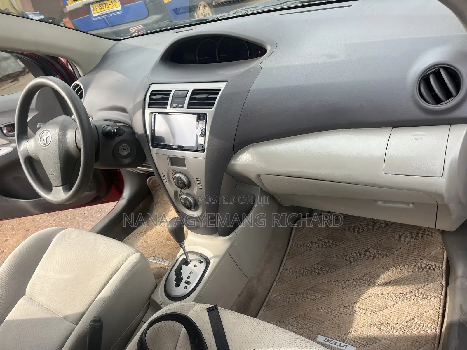 Toyota Belta 2011 Red
