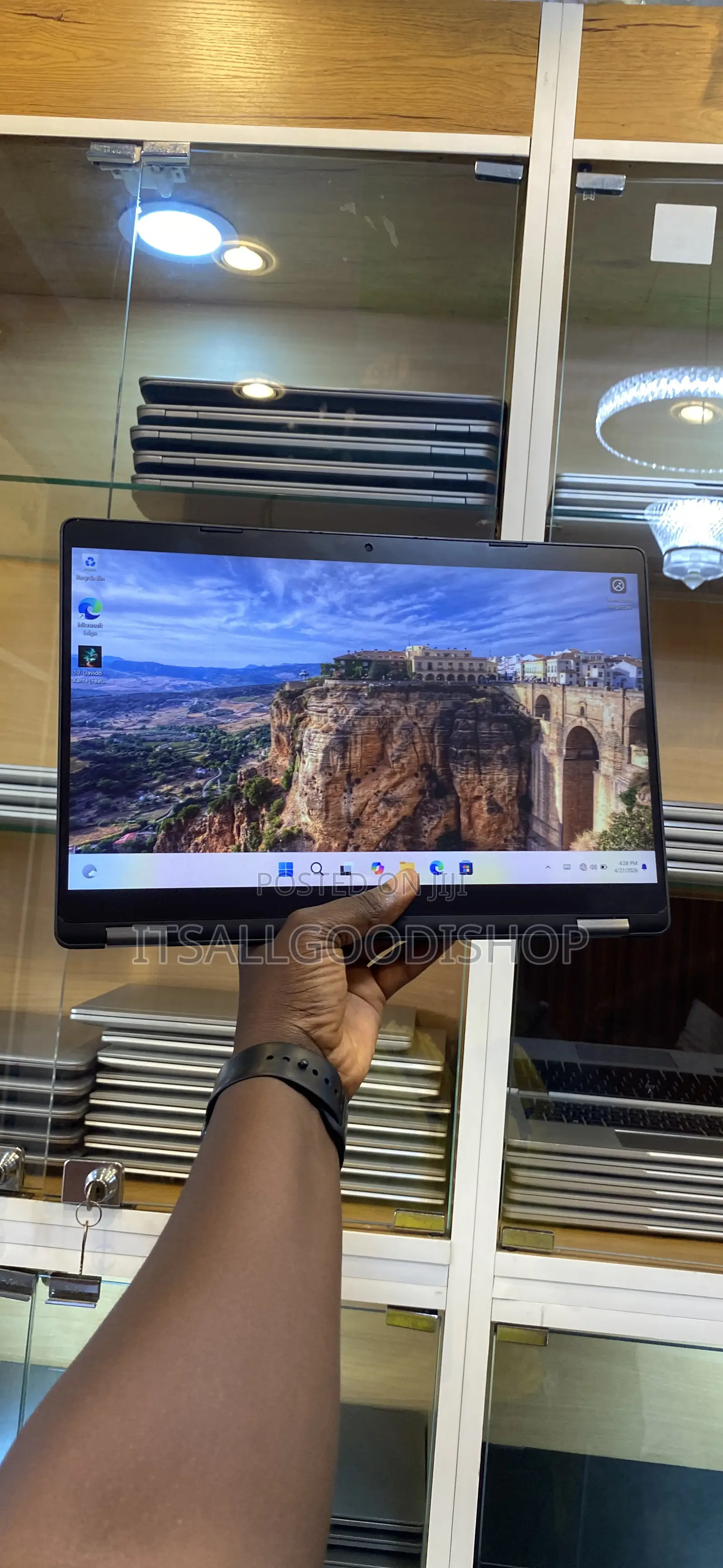 Laptop Dell Latitude 5300 8GB Intel Core i7 SSD 256GB