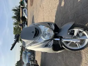 Yamaha Majesty 2014 Gray