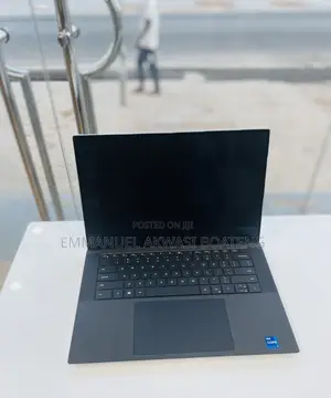 New Laptop Dell XPS 15 9510 16GB Intel Core i7 SSD 512GB